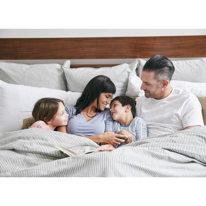 Ludwig Brown Wood King Panel Bed