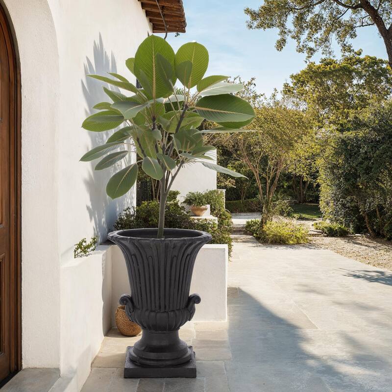 SAFAVIEH Outdoor Living Atlas Planter Pot - 19"W x 19"D x 25"H - Black