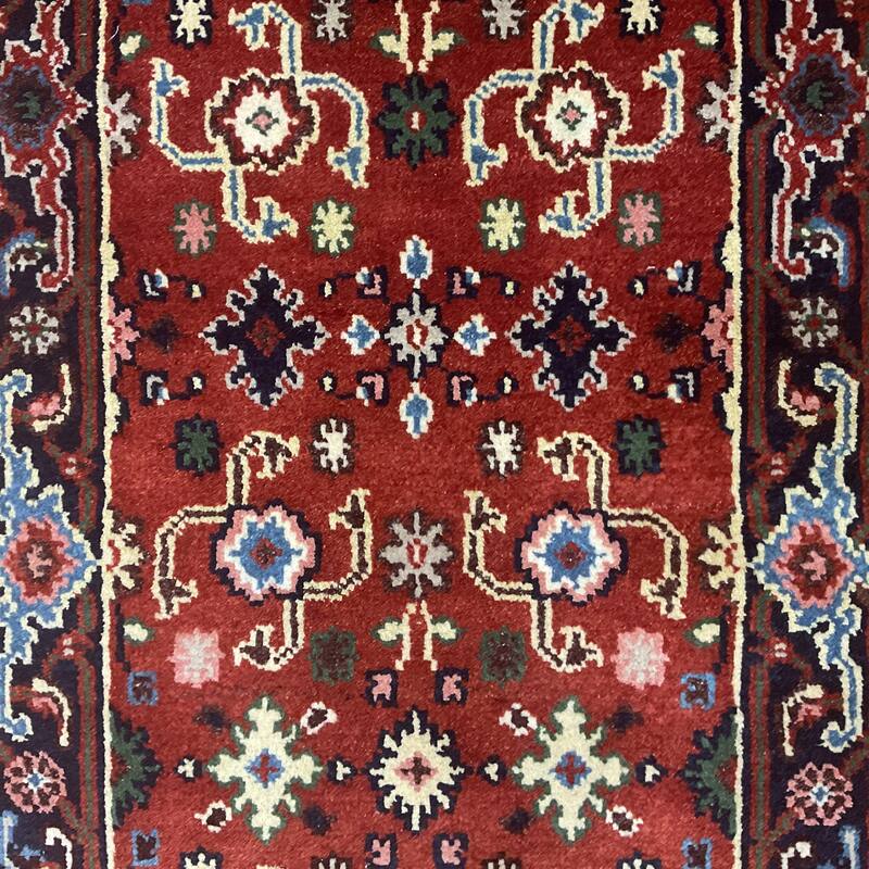 HERAT ORIENTAL Handmade Indo Serapi Wool Runner - 2'6" x 8'