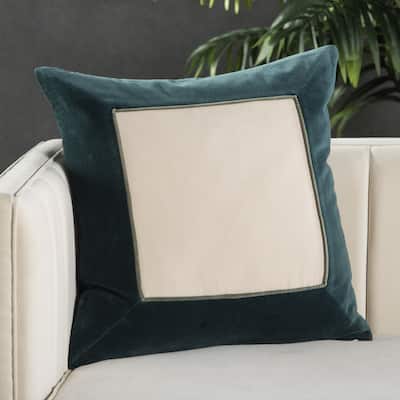 Carson Carrington Odelas Border Throw Pillow
