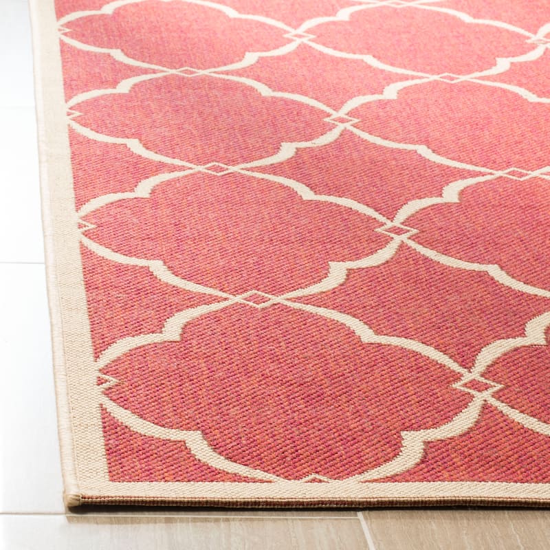 SAFAVIEH Linden Gaye Indoor/ Outdoor Waterproof Patio Backyard Rug.