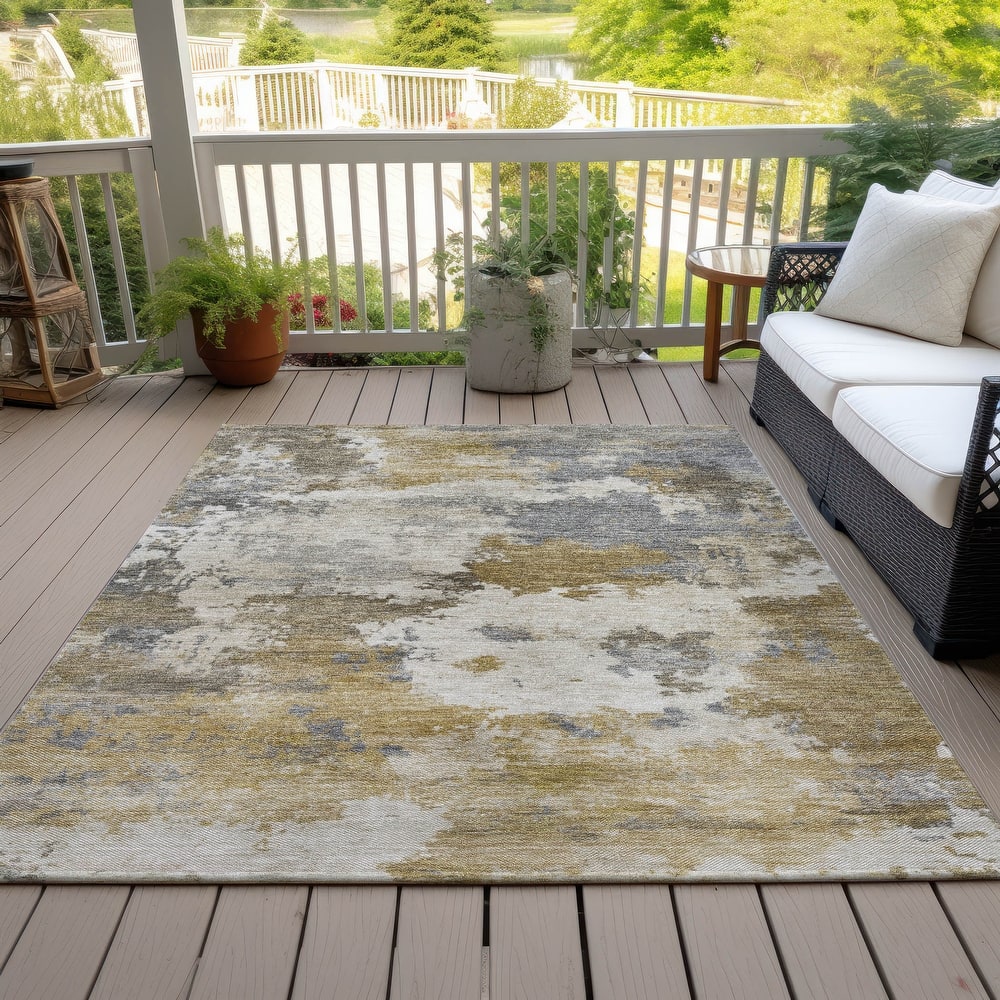Machine Washable Indoor/Outdoor Abstract Blend Chantille Rug