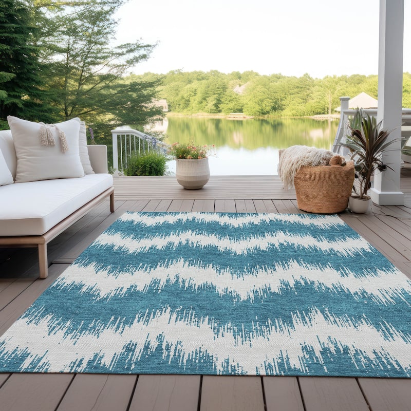 Machine Washable Indoor/ Outdoor Chantille Chevron Modern Rug - Teal - 2'6" x 3'10"