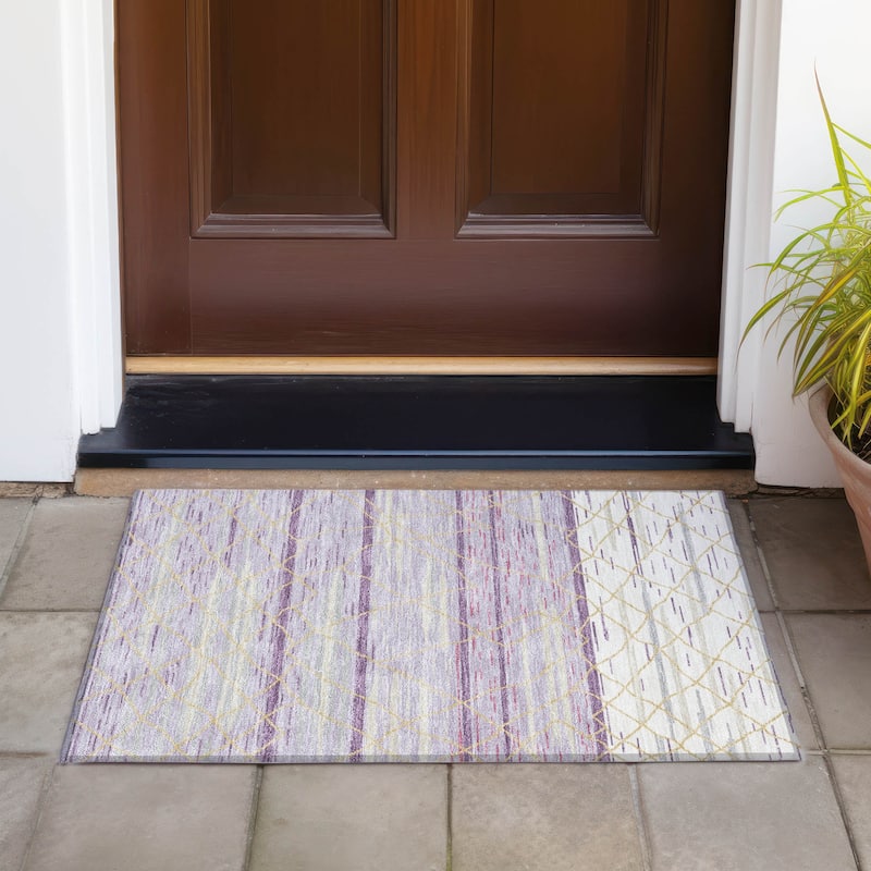 Machine Washable Indoor/ Outdoor Modern Global Chantille Rug