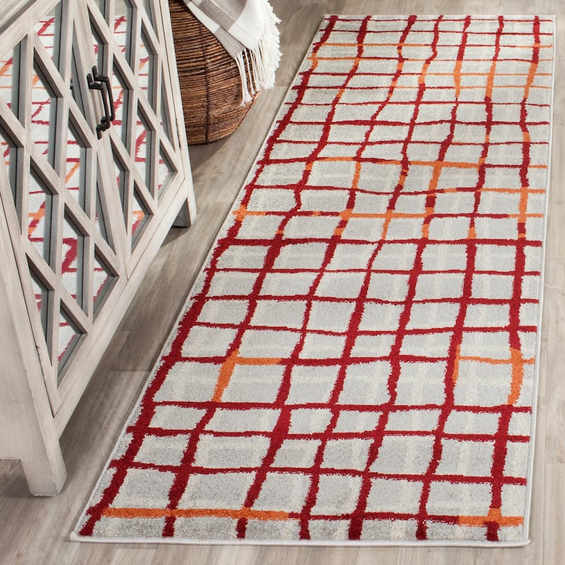 SAFAVIEH Amherst Raimonda Modern Rug - 2'3" x 9' Runner - Light Grey/Ivory
