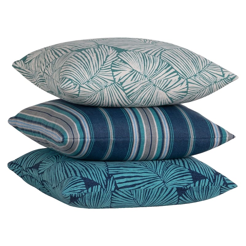 Siscovers Surfs Up Denim Solarium Indoor/Outdoor Throw Pillow