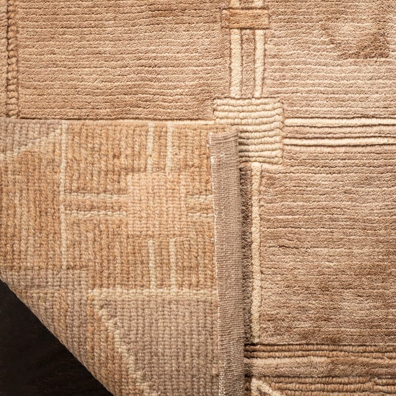 SAFAVIEH Couture Hand-knotted Tibetan Pomme Modern Wool Rug