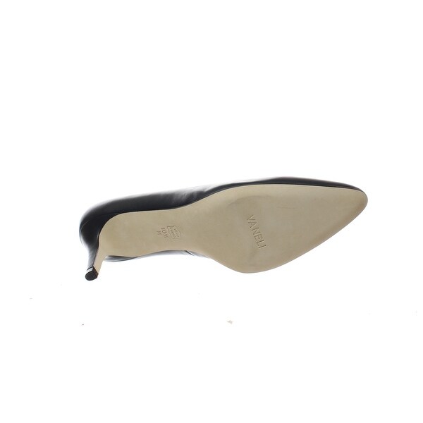 navy pumps size 10