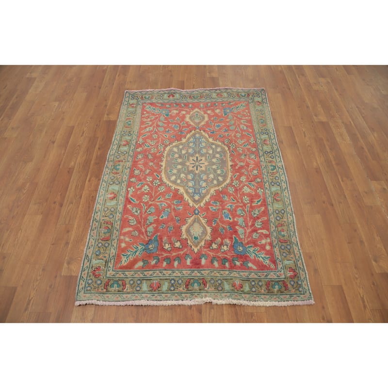 Hand Knotted Oriental 100% Wool Carpet Traditional Floral Pink Tabriz Area Rug - 4' 8'' X 3' 2''
