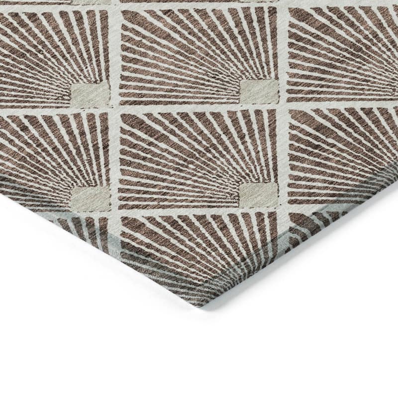 Machine Washable Indoor/ Outdoor Chantille Modern Shells Rug
