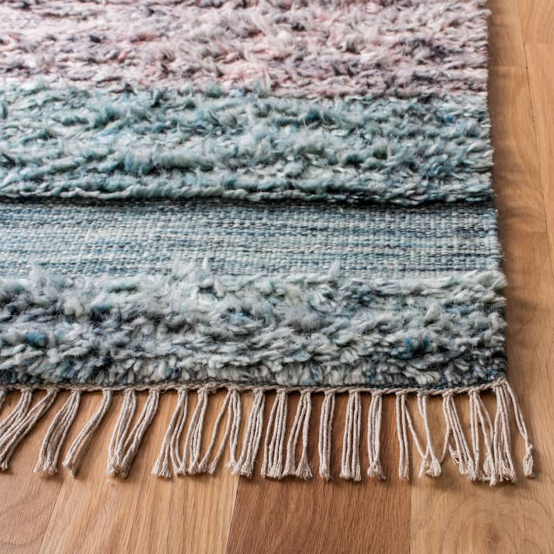 SAFAVIEH Handmade Casablanca Shag Nieves Tribal Wool Rug
