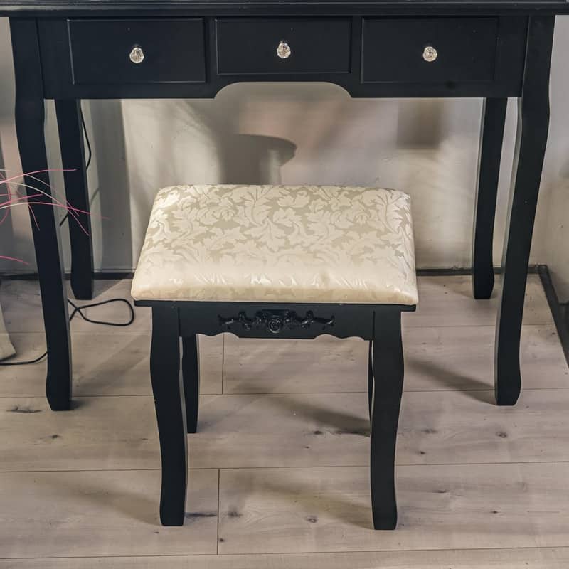Space-Saving Makeup Vanity with LED Lights - 5 Drawer Desk and Stool