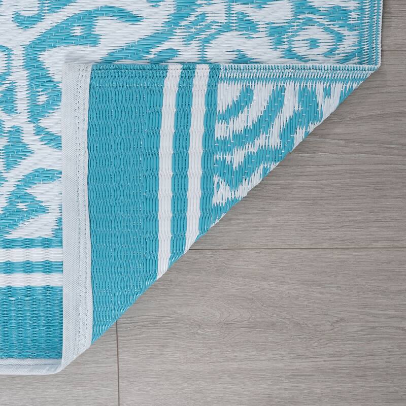 Sundown Beach Medallion Indoor/Outdoor Area Rug