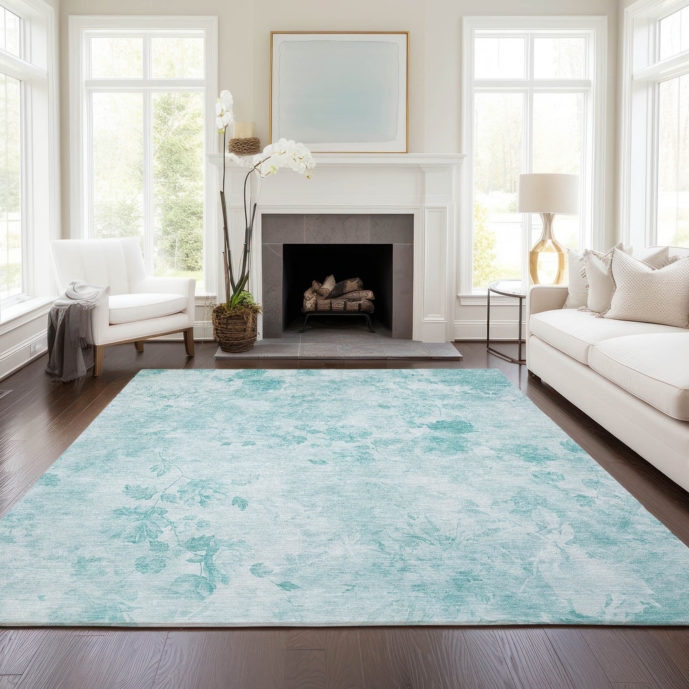 Machine Washable Indoor/ Outdoor Chantille Vanishing Floral Rug