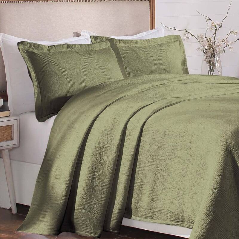 Superior Victory Cotton Matelasse Jacquard Medallion Scroll Bedspread Set - Sage - Full - 3 Piece