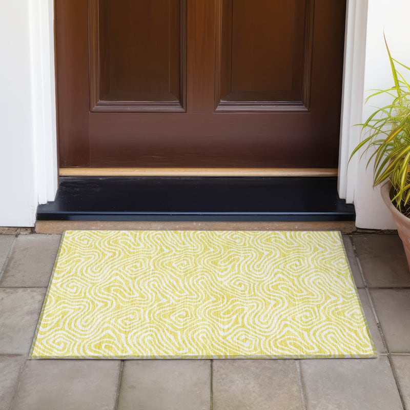 Machine Washable Indoor/ Outdoor Modern Trance Chantille Rug