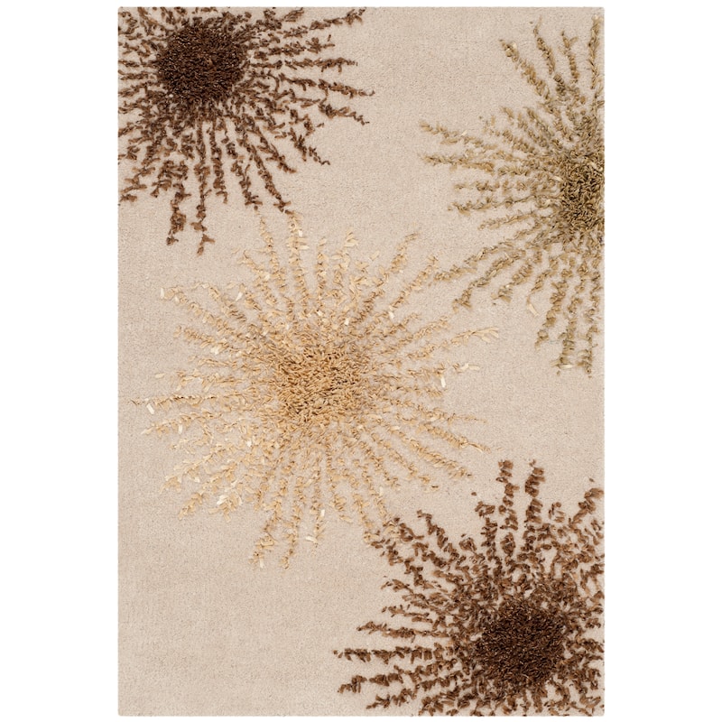 SAFAVIEH Handmade Soho Miyase Burst New Zealand Wool Rug - 2'6" x 4' - Beige
