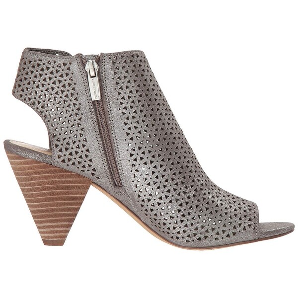 vince camuto elison