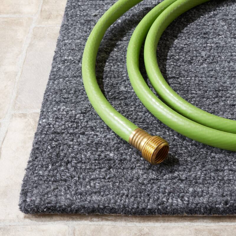 SAFAVIEH Handmade Outdoor Florência Micro-Loop Rug - 6' x 9' - Dark Grey