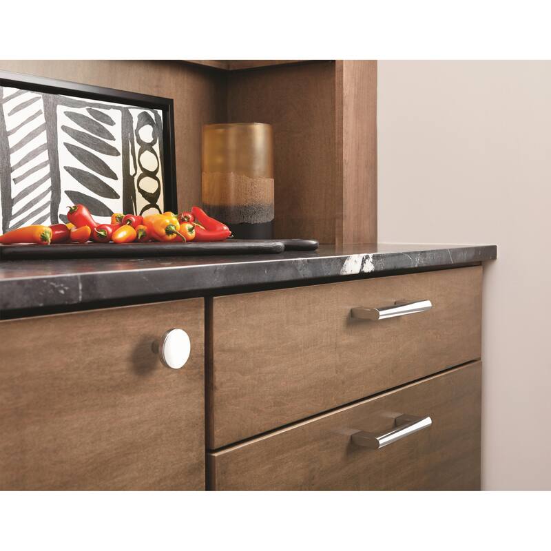 Versa 1-3/8 in (35 mm) Diameter Polished Chrome Cabinet Knob - 1.375