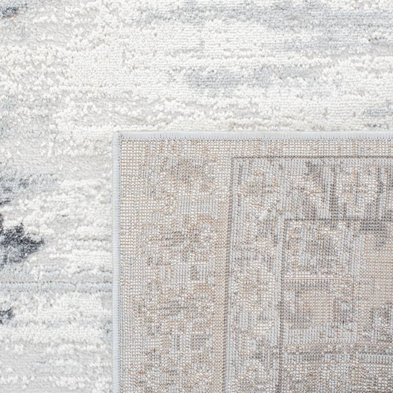 SAFAVIEH Shivan Minah Oriental Medallion Rug