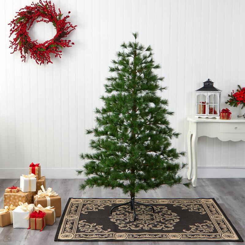 6' Yukon Mixed Pine Artificial Christmas Tree with 864 Bendable Branches