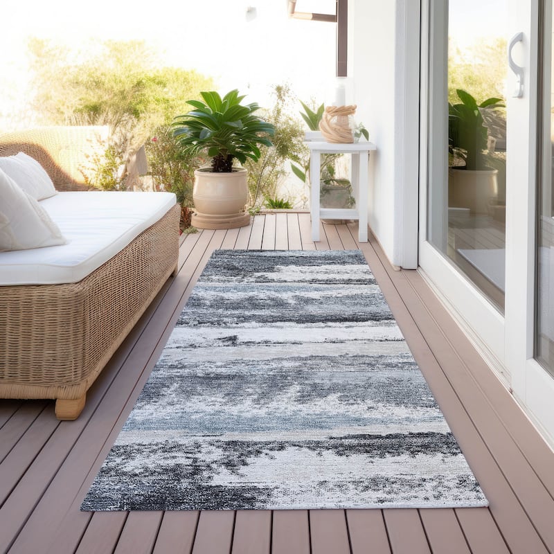 Machine Washable Indoor/ Outdoor Abstract Modern Chantille Rug - Gray - 2'3" x 7'6"