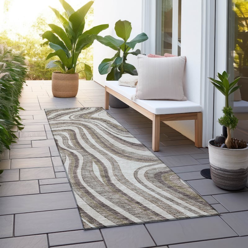 Machine Washable Indoor/ Outdoor Chantille Contemporary Abstract Rug - Brown - 2'3" x 7'6"