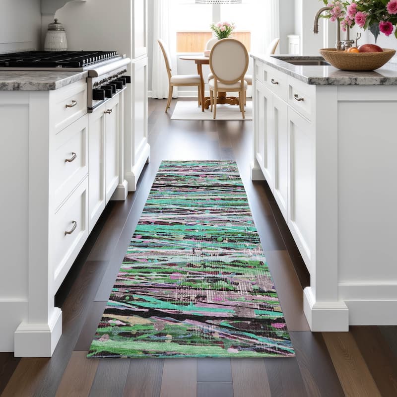 Machine Washable Indoor/Outdoor Abstract Stripes Chantille Rug