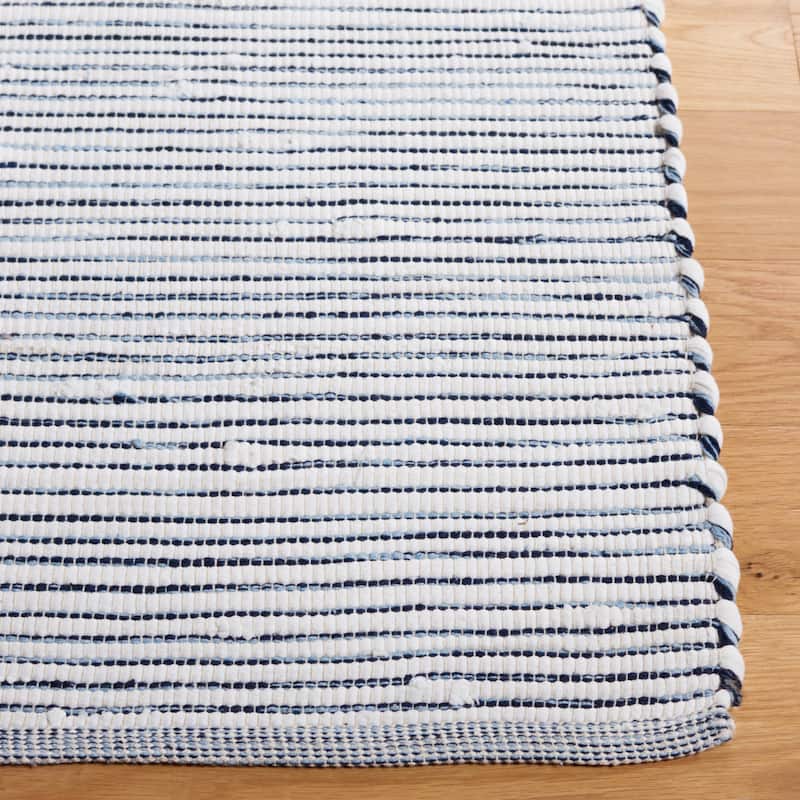 SAFAVIEH, Handmade Montauk Makenzie Stripe Rug