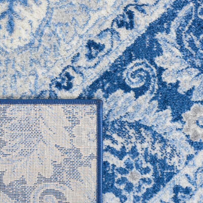 SAFAVIEH Brentwood Blagoyka Traditional Rug