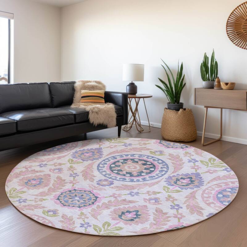 Machine Washable Indoor/ Outdoor Chantille Boho Suzani Rug