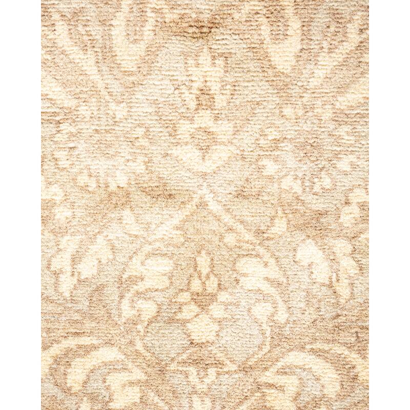 Overton Handknotted Wool Traditional Oriental Ivory Area Rug - 4' x 6'