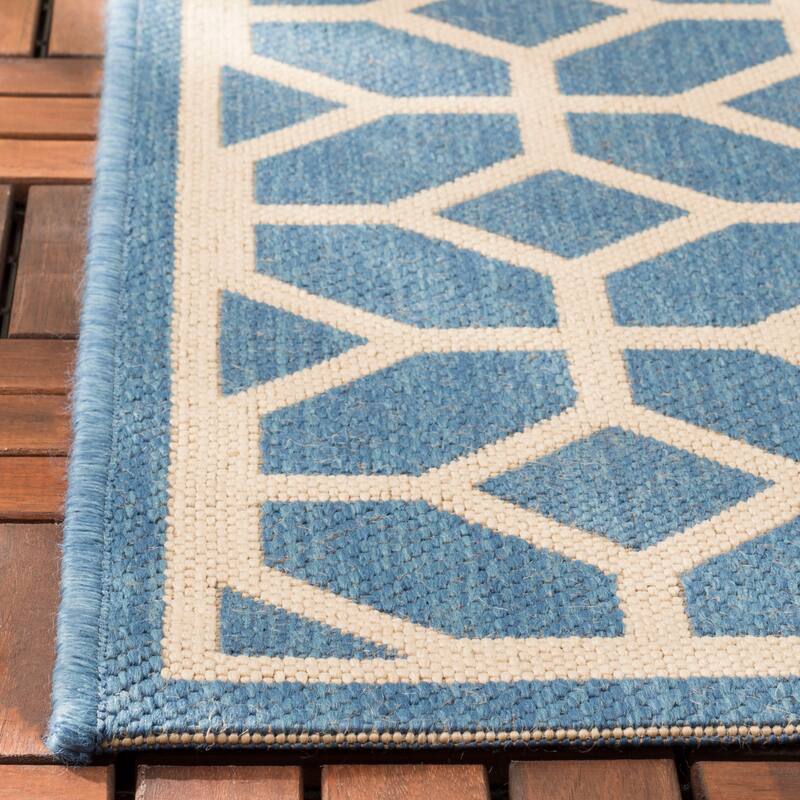 SAFAVIEH Beach House Annemari Indoor/ Outdoor Waterproof Patio Backyard Rug