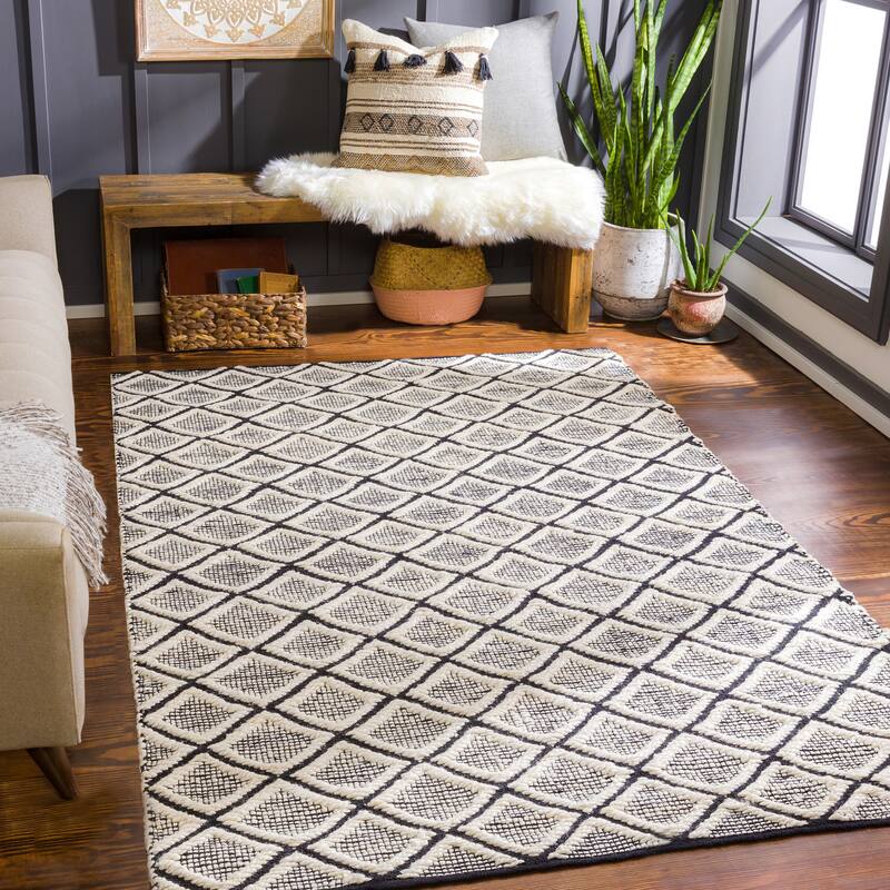 Artistic Weavers Halinka Handmade Bohemian Area Rug - 8' 10" x 12' - Black/Cream