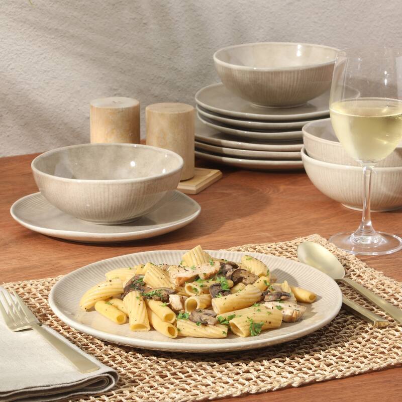 Gibson Elite Sandy Pines Stoneware Plates and Bowls Set - 12 Piece Reactive Glaze Dinnerware Set - Service for 4
