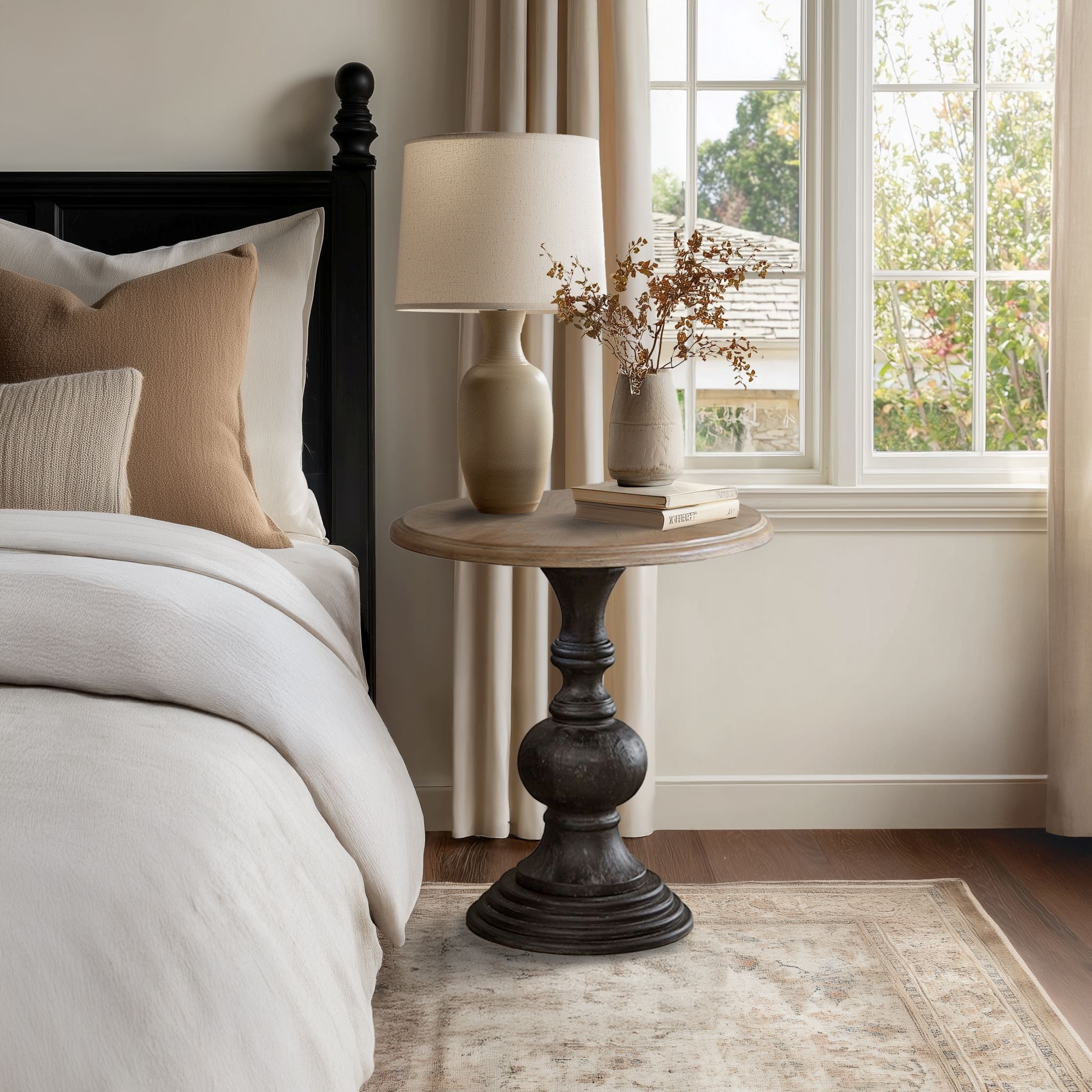 Madison Park Lexi 22" Accent Table