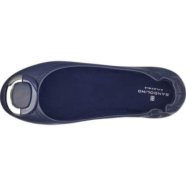 bandolino b flexible flats