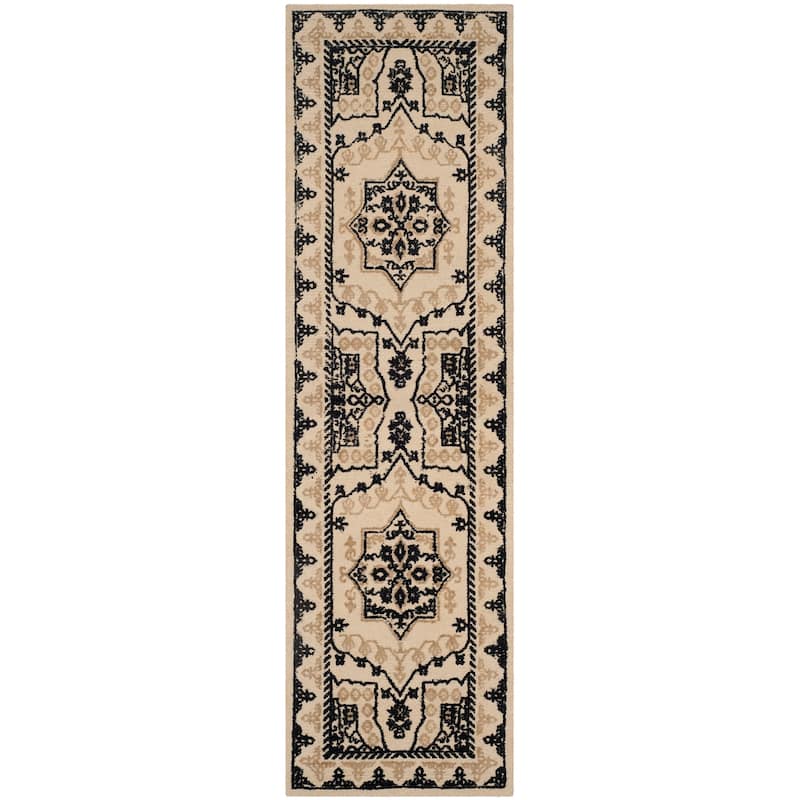 SAFAVIEH Handmade Restoration Vintage Boho Hugrin Oriental Wool Rug