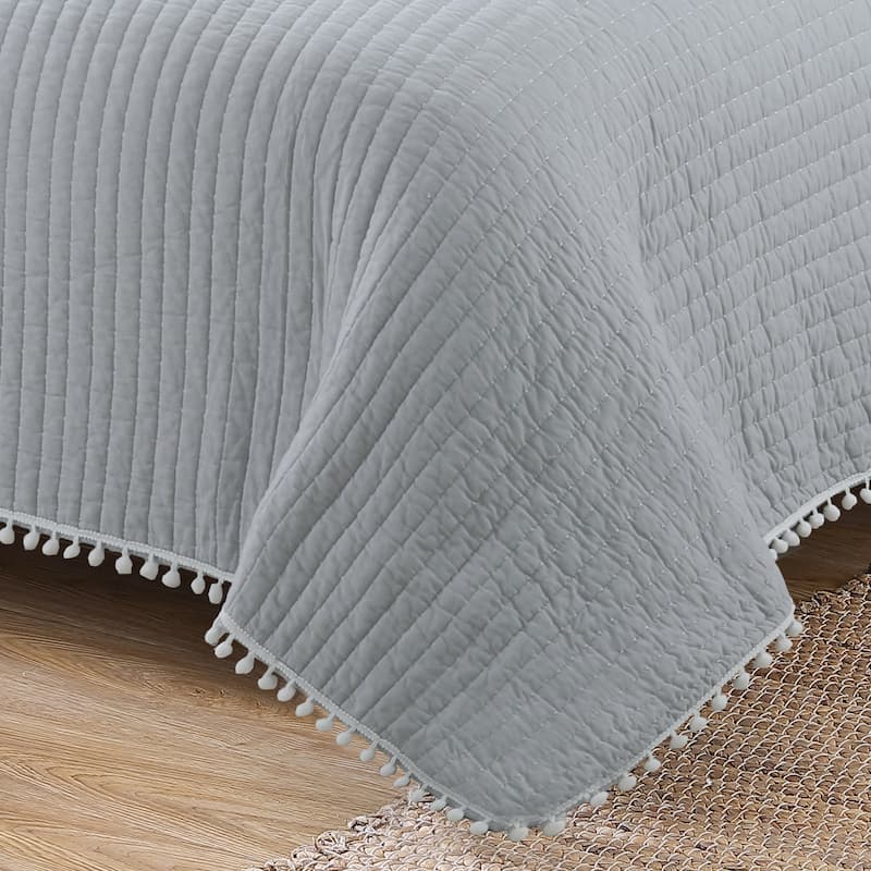 Estate Collection Costa Brava Pom-pom Cotton Quilt Set