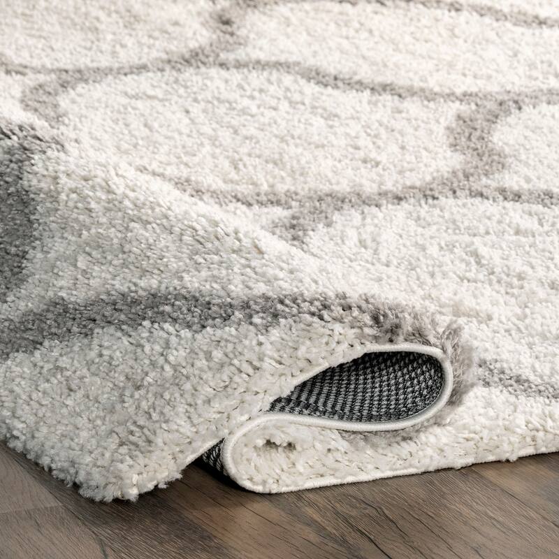 Nuloom Malika Soft & Cozy Trellis Shag Area Rug