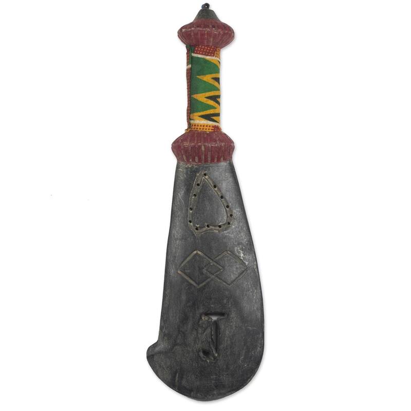 Handmade Chiefs Machete of Love and Justice Wood wall sculpture (Ghana) - 53 x 16 x 10