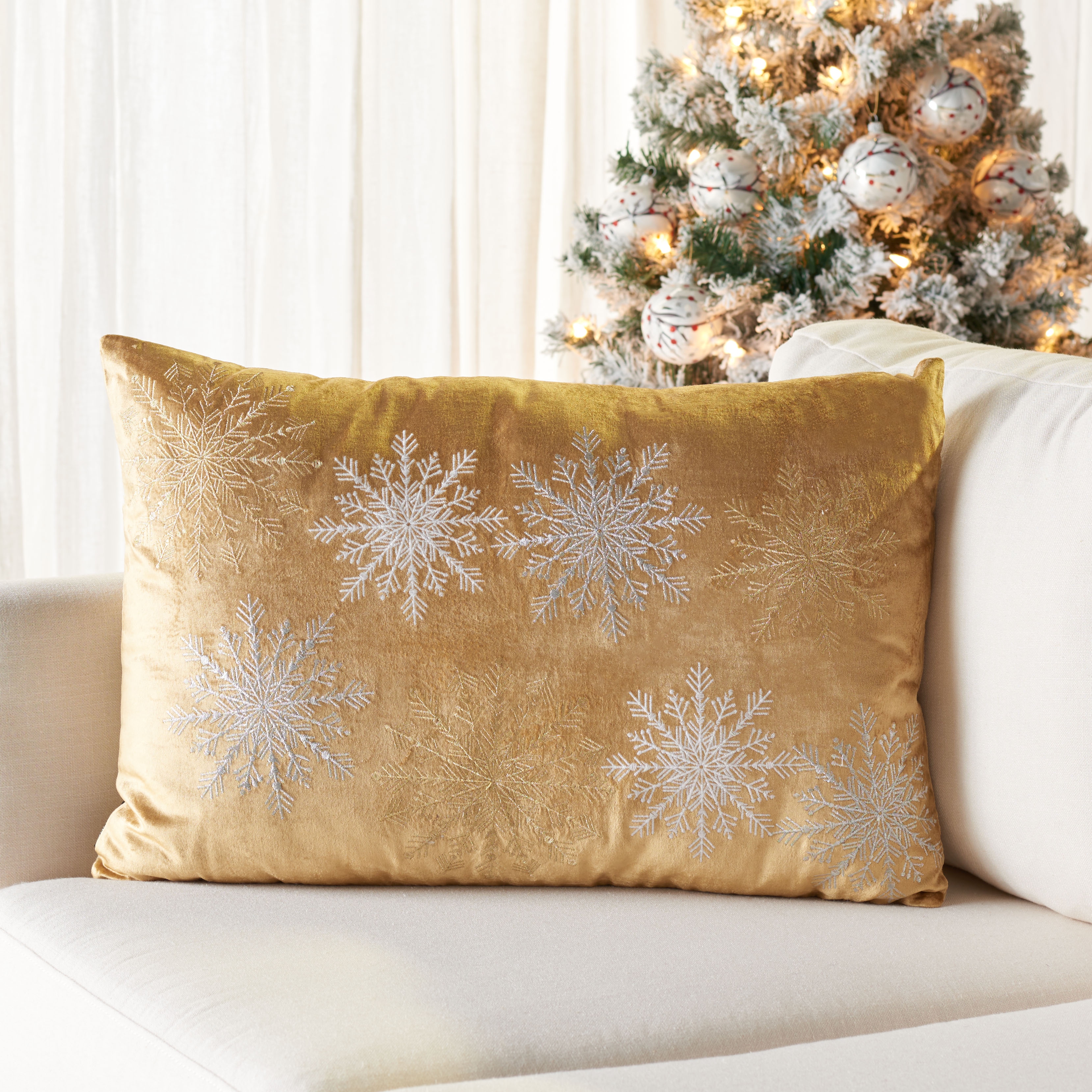Overstock christmas pillows best sale
