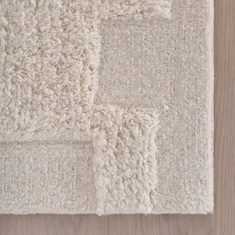 Nuloom Flaviana Modern Solid Wool Area Rug