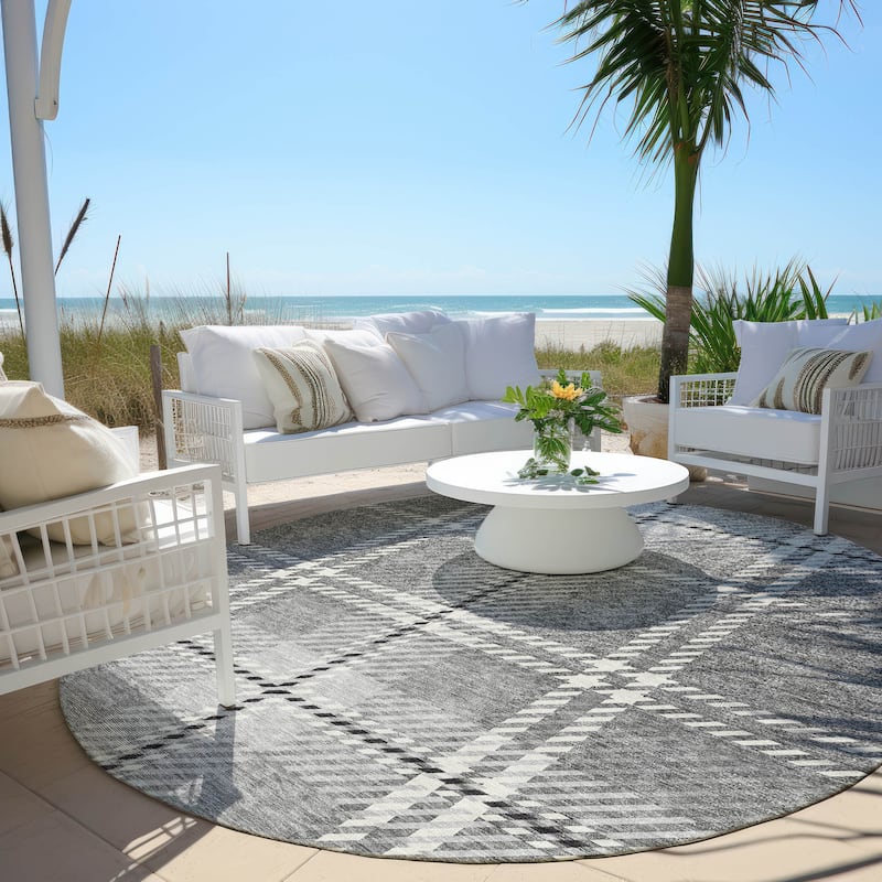 Machine Washable Indoor/ Outdoor Chantille Plaid Cozy Rug - Gray - 8' x 8'