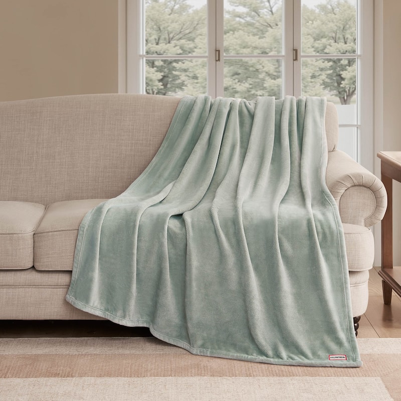 Hunter Coco Flannel Throw Blanket - Desert Sage Geen - 50"x70"