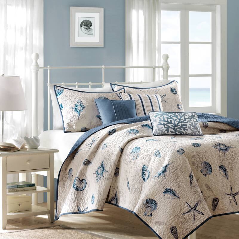 GDF Studio - Bayside Reversible Brushed Microfiber Quilt Set with Decorative Pillows - Blue
