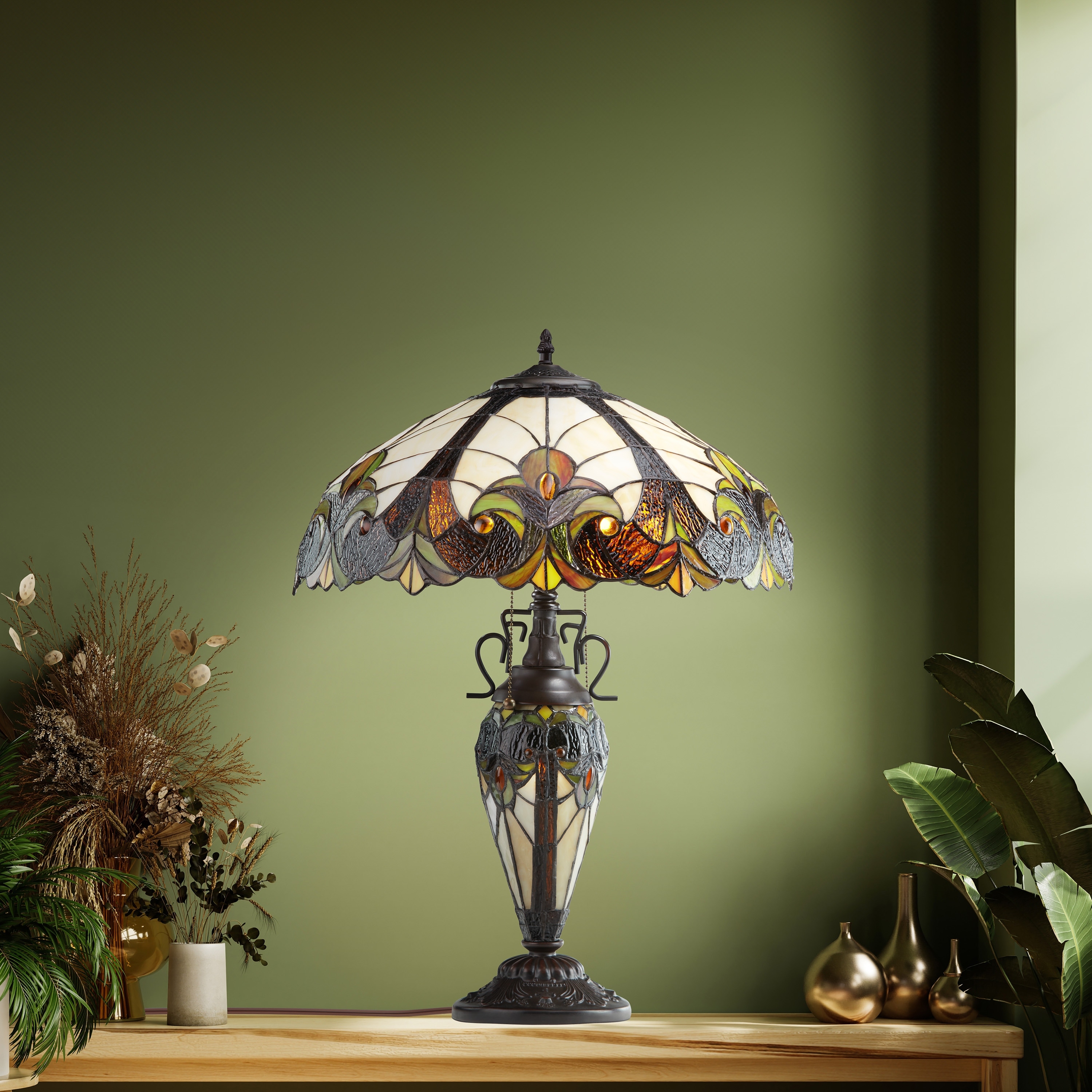 River of Goods Halston Brown and Cream 2-light Tiffany-Style Stained Glass Table Lamp