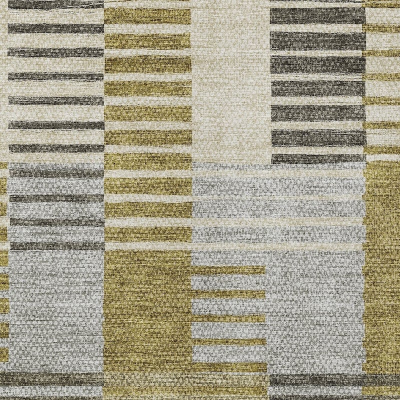 HomeRoots Striped Transitional Rectangle Outdoor Rug