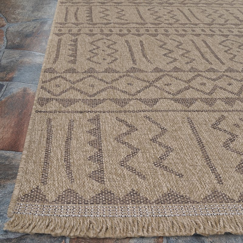 Dream Decor Rugs Triballe Concord Brown Indoor Outdoor Area Rug
